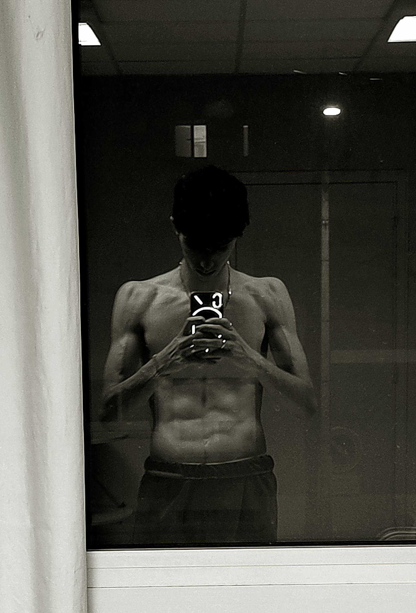 Profil de Ygal